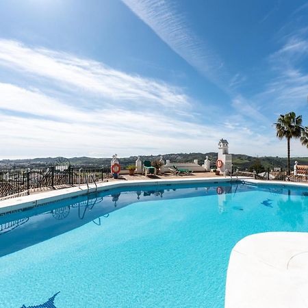 Malagasuite Mijas Golf Panoramic Views ฟูเอนฮิโรลา ภายนอก รูปภาพ