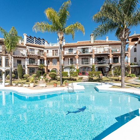 Malagasuite Mijas Golf Panoramic Views ฟูเอนฮิโรลา ภายนอก รูปภาพ