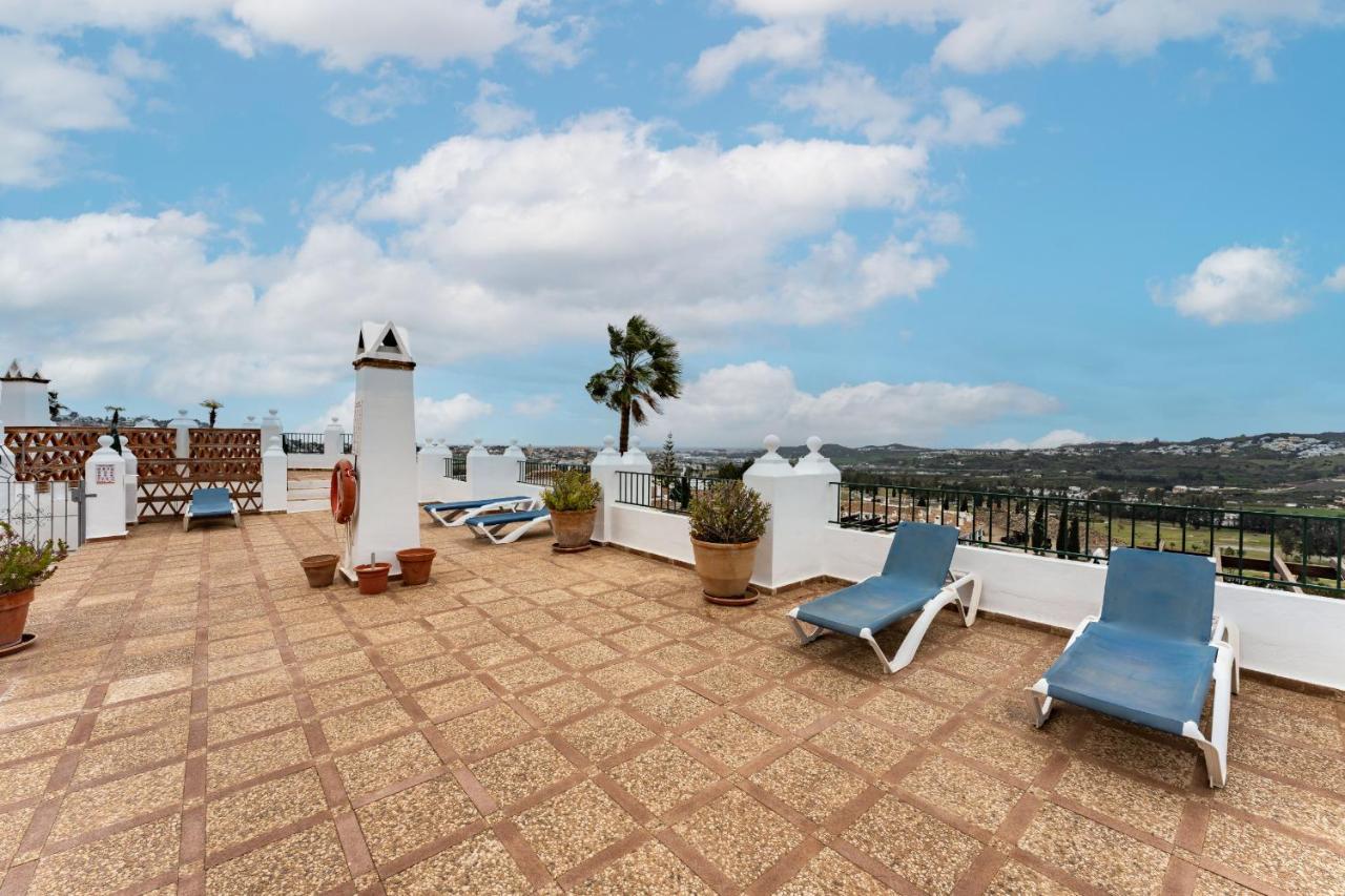 Malagasuite Mijas Golf Panoramic Views ฟูเอนฮิโรลา ภายนอก รูปภาพ