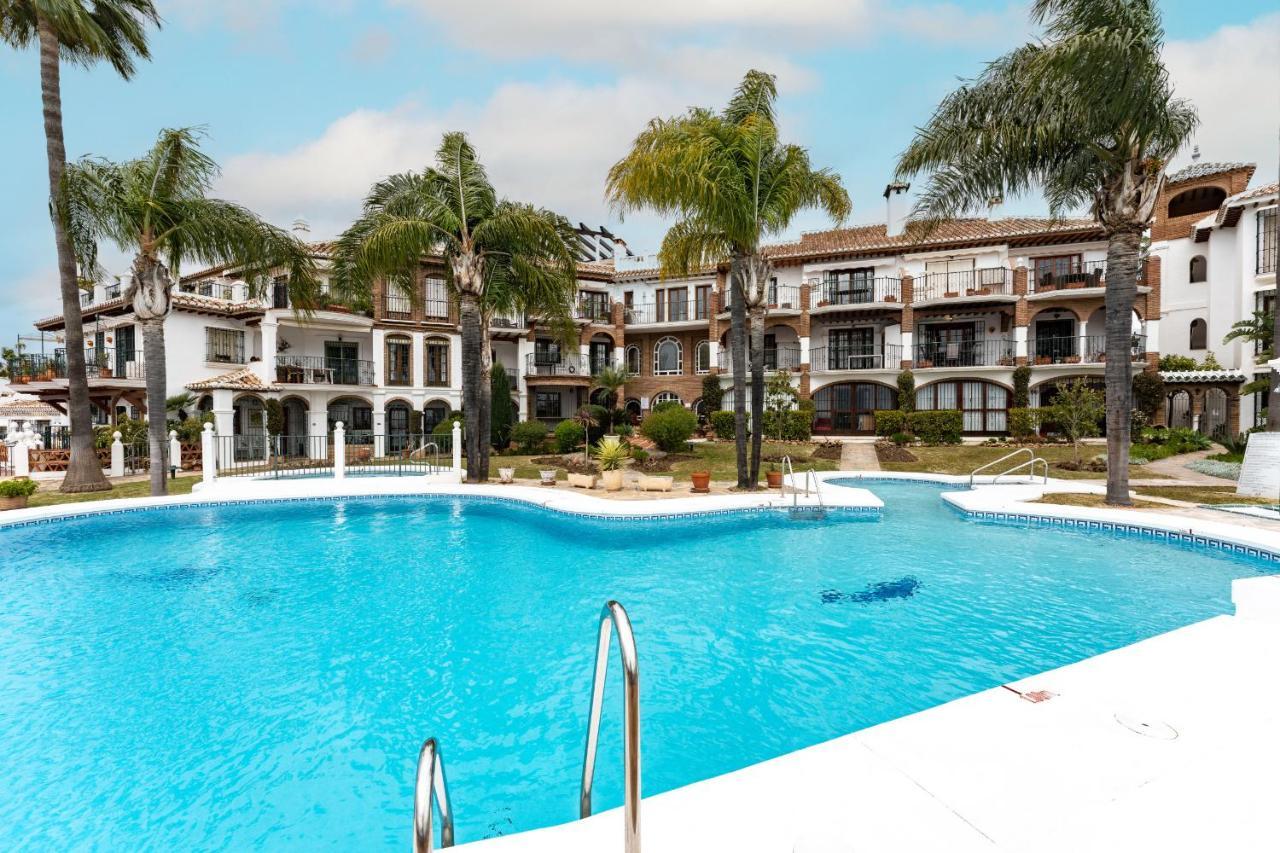 Malagasuite Mijas Golf Panoramic Views ฟูเอนฮิโรลา ภายนอก รูปภาพ