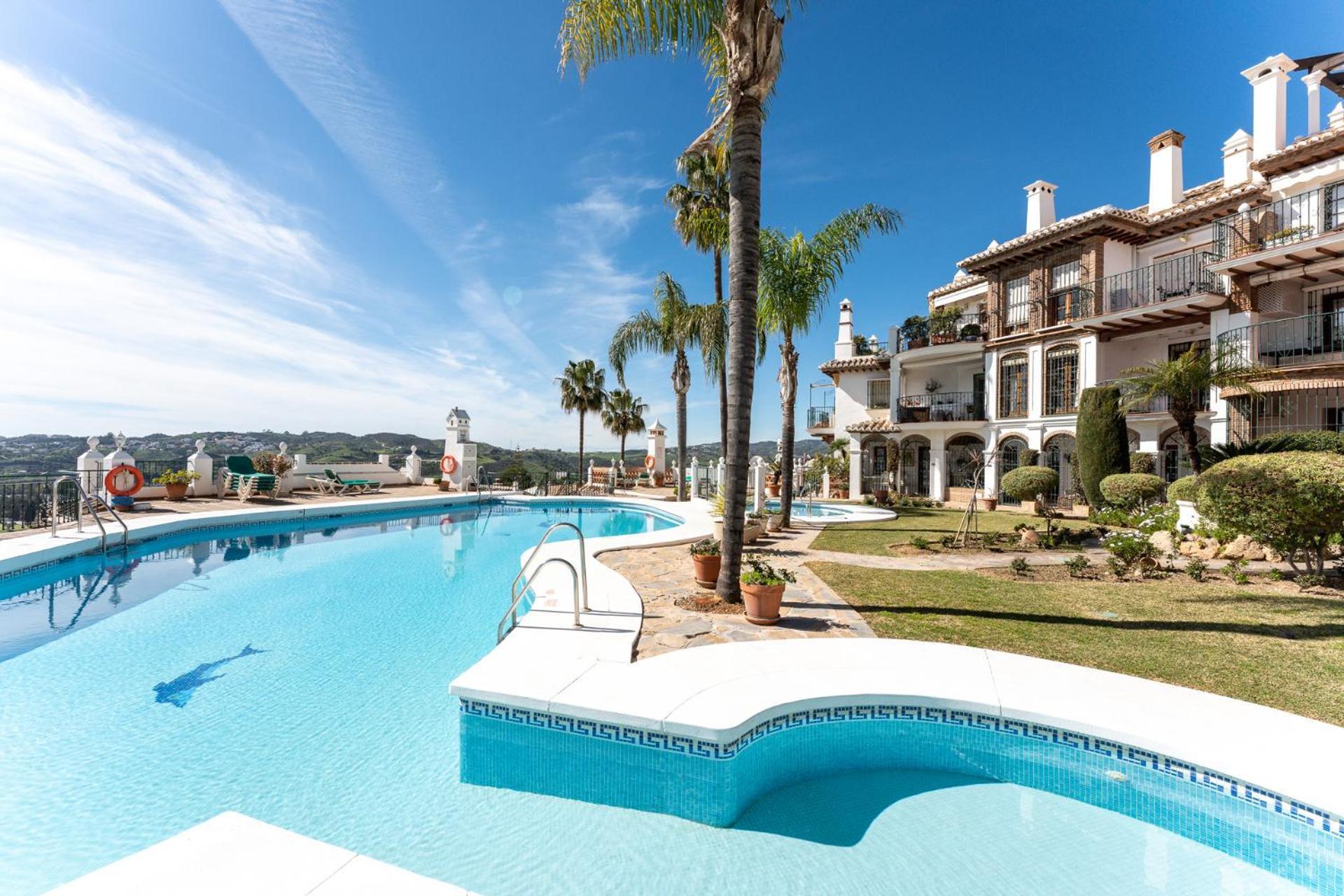 Malagasuite Mijas Golf Panoramic Views ฟูเอนฮิโรลา ภายนอก รูปภาพ