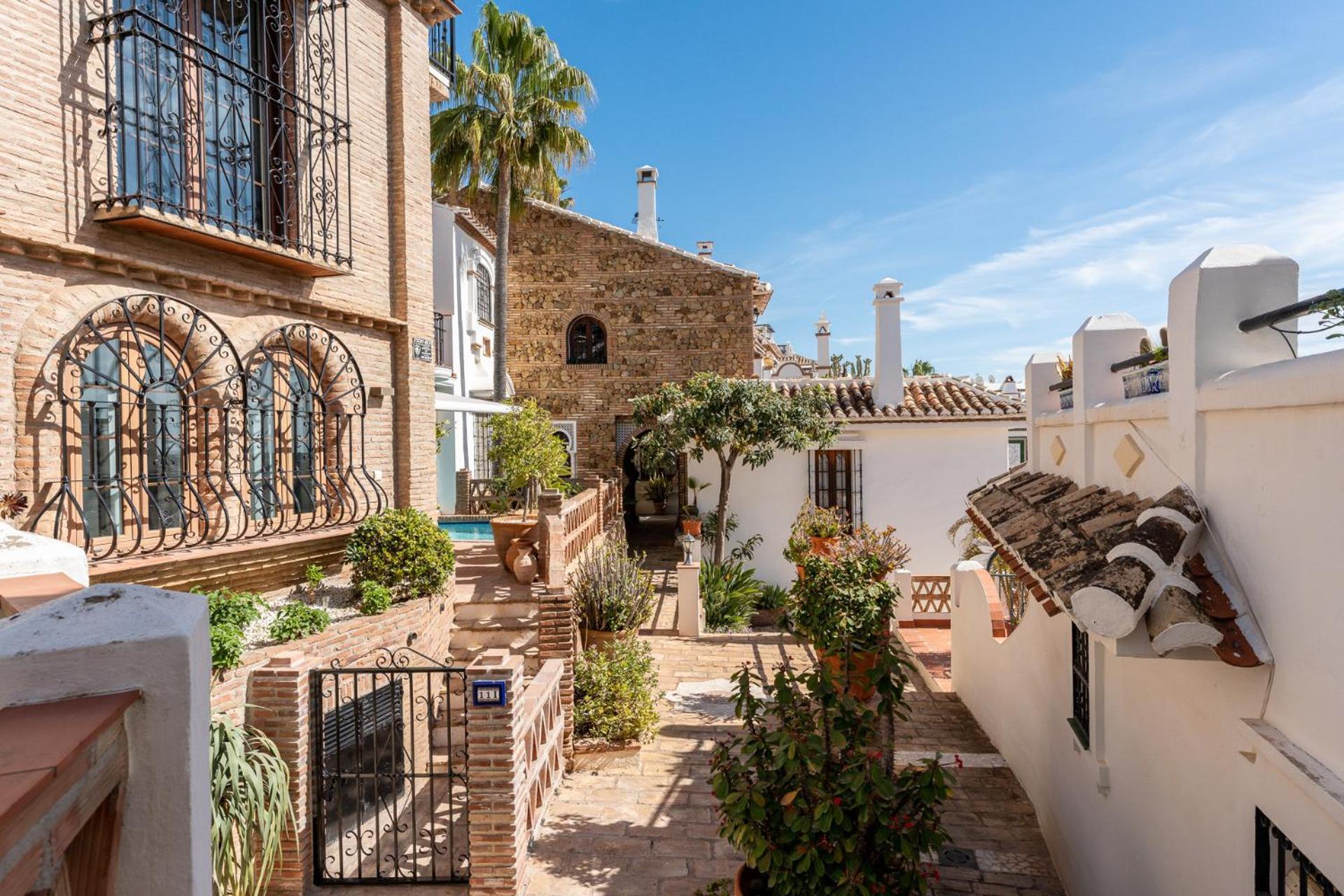 Malagasuite Mijas Golf Panoramic Views ฟูเอนฮิโรลา ภายนอก รูปภาพ