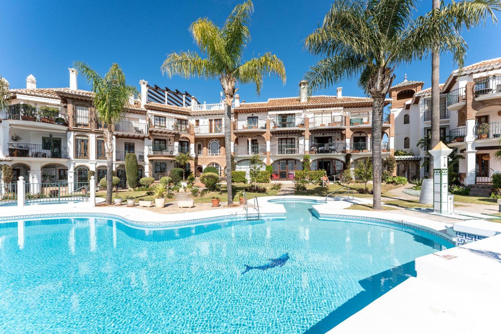 Malagasuite Mijas Golf Panoramic Views ฟูเอนฮิโรลา ภายนอก รูปภาพ
