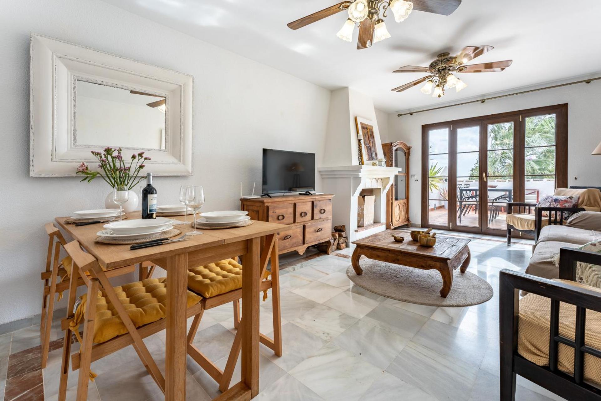 Malagasuite Mijas Golf Panoramic Views ฟูเอนฮิโรลา ภายนอก รูปภาพ