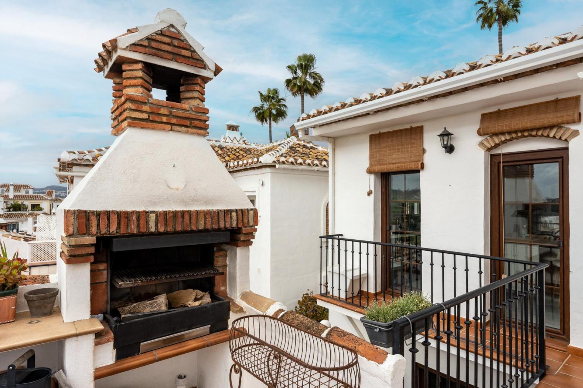 Malagasuite Mijas Golf Panoramic Views ฟูเอนฮิโรลา ภายนอก รูปภาพ